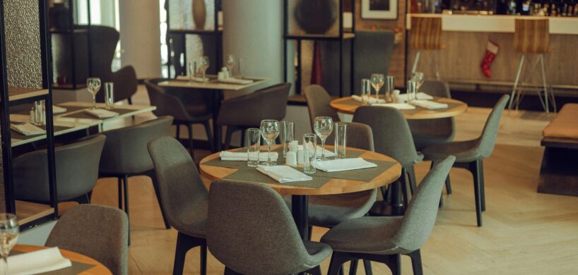 Building Friendships and Fostering Genuine Connections on bestdinnerplaces.com